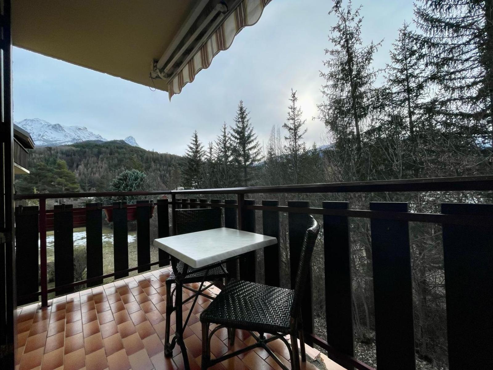 Studio La Case De L'Ecureuil Barcelonnette Exteriör bild